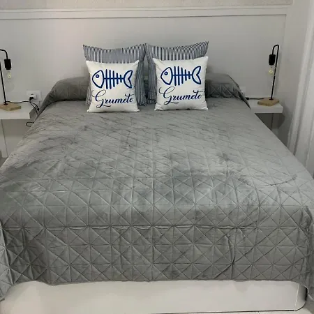 Apartment Grumete